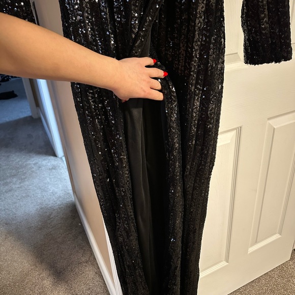 Lulu’s Dress Love Lasts Forever Black Sequin Long Sleeve Maxi Size L - Picture 6 of 7